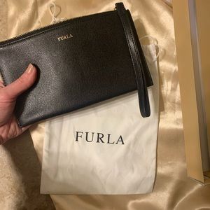 Black Furla Wristlet Clutch Wallet. New Condition.